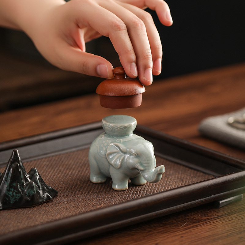 Unique Table Accessories - Creative Elephant Lid Holder Ceramic Tea