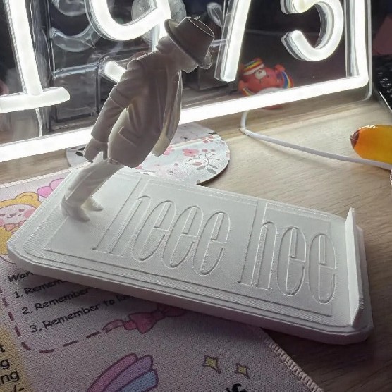 Michael Jackson Desk Phone Sta - огляд і ціна Office Table Accessories Unique