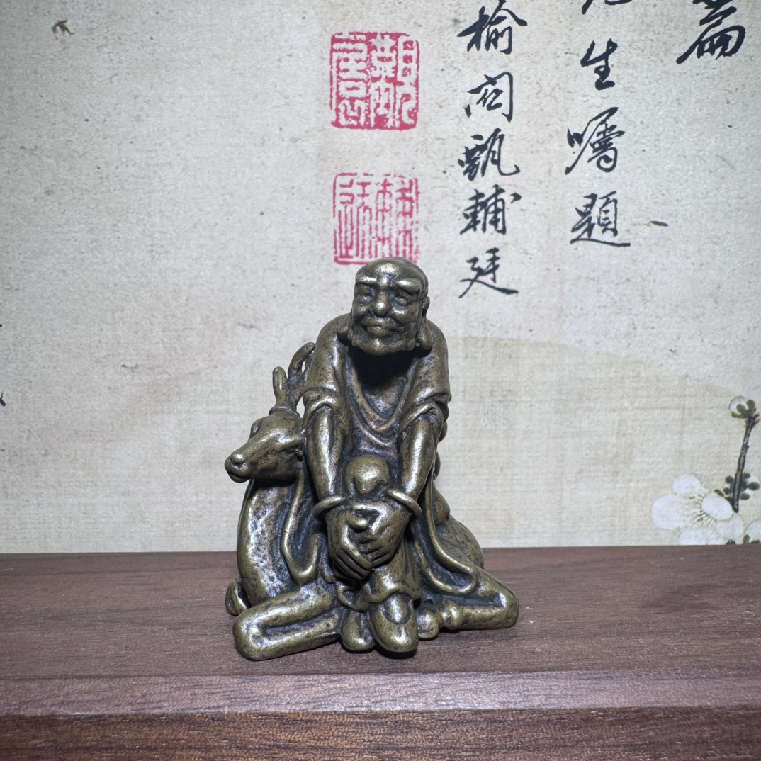 Brass Eighteen Arhats Miniatur - огляд і ціна Unique Table Accessories